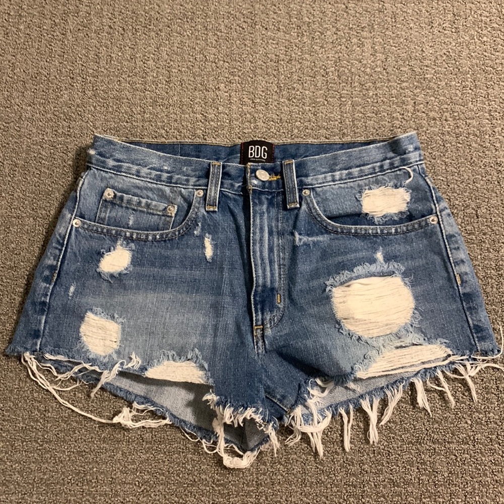 BDG - Urban Outfitters essential mid-rise denim short